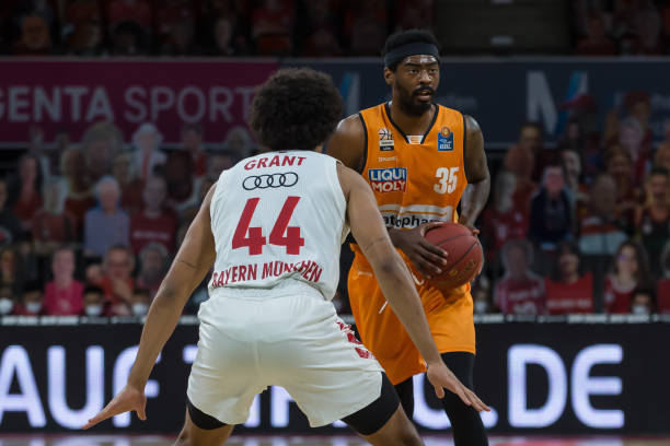 军的唯一标 军的唯一标