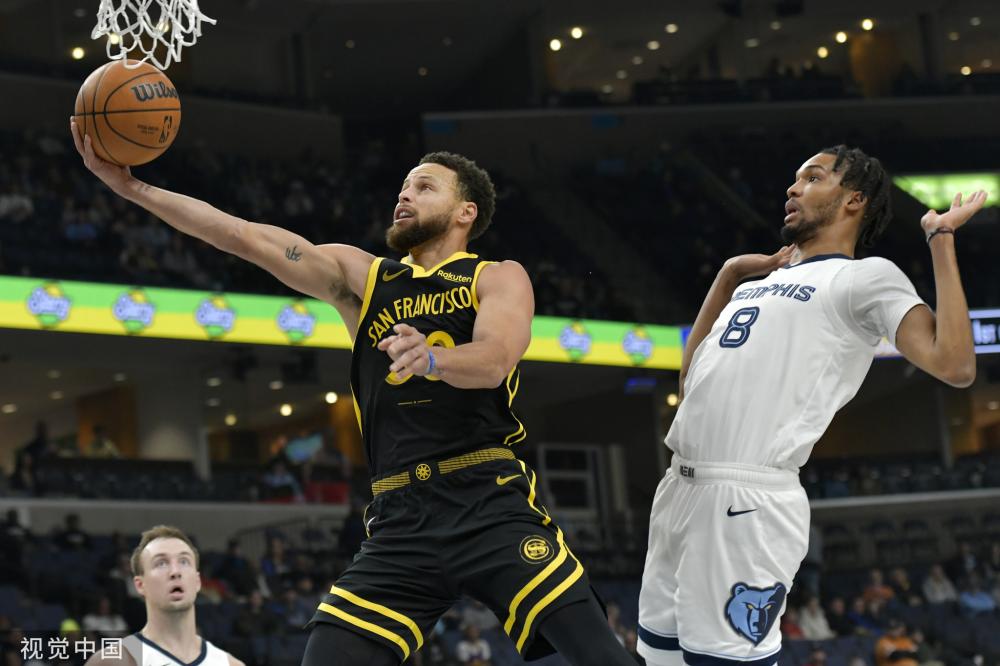 神在球队中 神在球队中